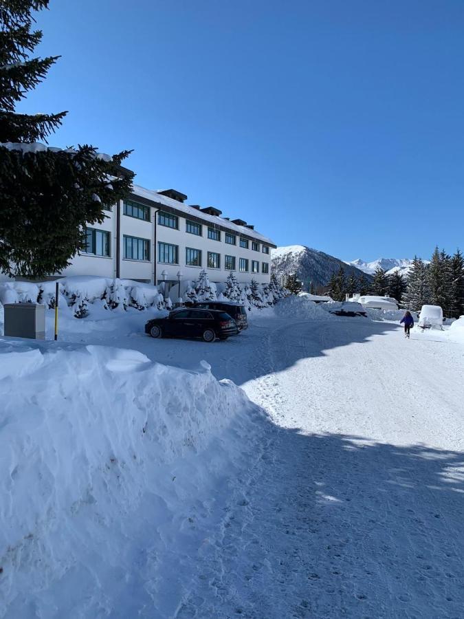 Nice House On The Ski Slopes Colle Sestriere Exterior foto